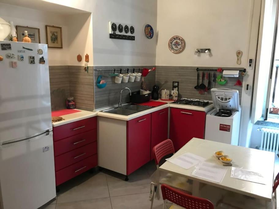 נאפולי Casa Vacanza Trinita מראה חיצוני תמונה